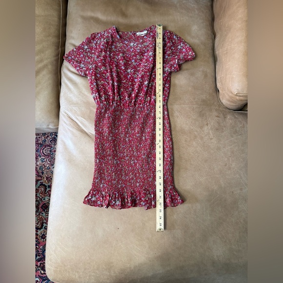 Urban Outfitters Women's Red Ditzy Floral Mini Dress Ruched Ruffle Small - Picture 3 of 8